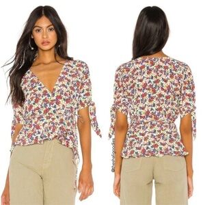 NWT FAITHFUL THE BRAND Lucy floral wrap top size XS